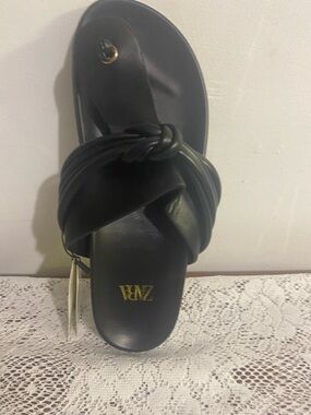 Zara Black Knotted Slide Sandals